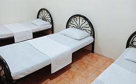 Reddoorz @ Plaza La Paz Iloilo City